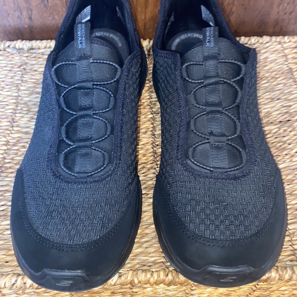 Women's Skechers GOwalk Stretch Fit Basket Wind Slip On Sneaker-Black-Sz 11 - Picture 9 of 15
